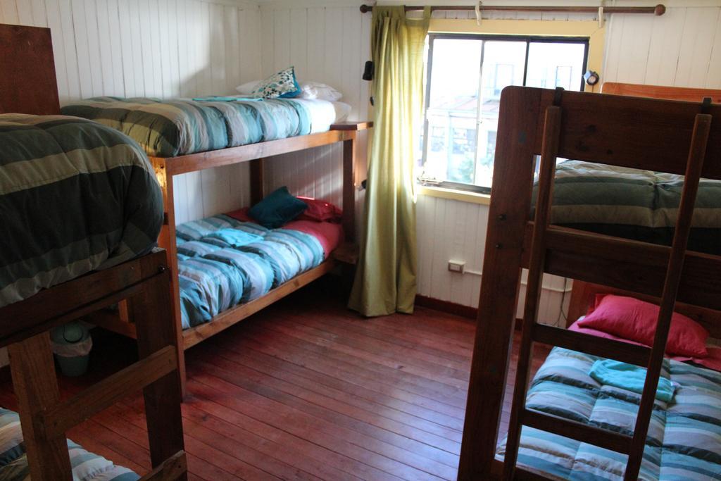Hostal Casa Margouya Puerto Varas Extérieur photo